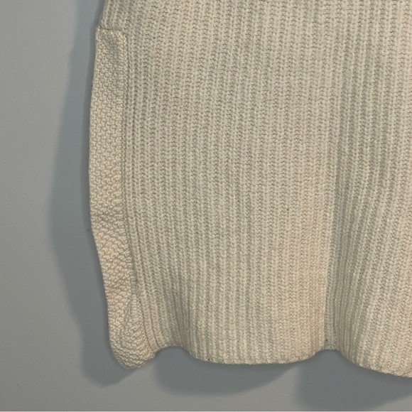 Wilfred Aritzia Sleeveless Sweater Cream XXS - Picture 2 of 5